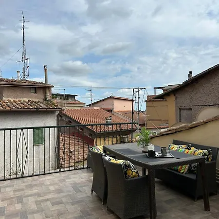 La Vista Sulla Piazza Appartamento *